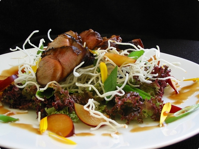 Chinese BBQ pork salad with shattered glass noodles