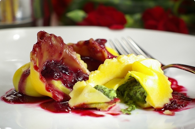 Spinach and Cheese filled Pumpkin Tortelloni with a Blueberry, Orange and Pinot Noir Sauce